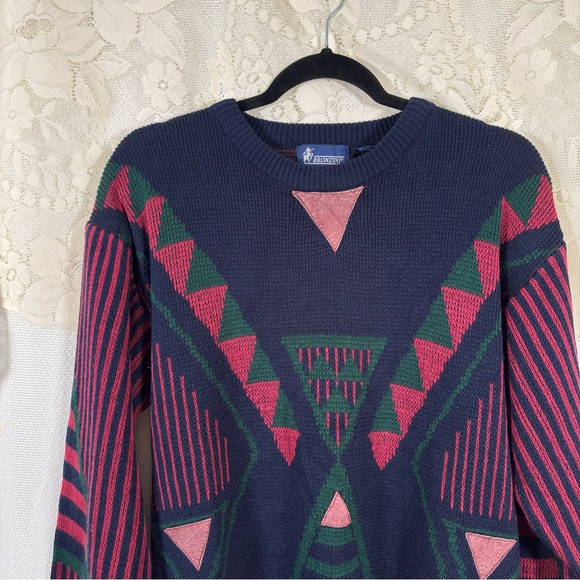 Vintage Geometric Patterned Crewneck Sweater Navy Blue Red Green Size Small - Picture 6 of 7